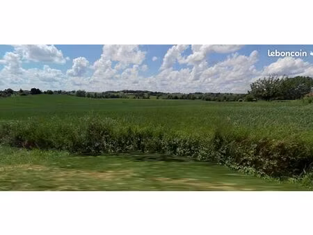 terrain 1 061 m² varennes saint sauveur