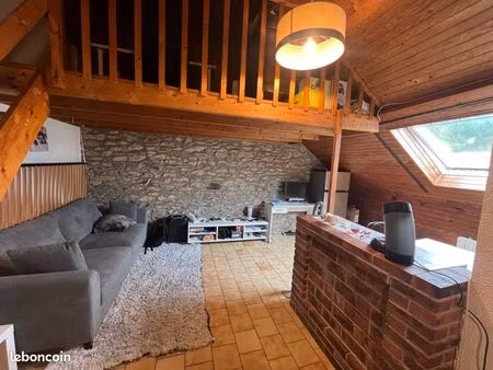 appartement t2 entièrement meublé proche gare laval