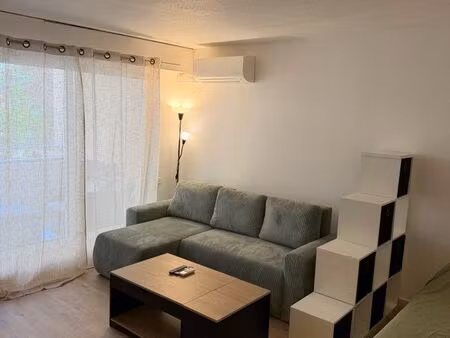 location étudiante meublée refait à neuf