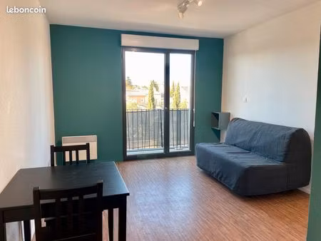 studio meublé 23 m² + balcon + parking – montpellier aiguerelles