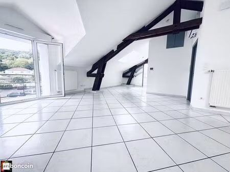 appartement 3 pièces 75 m²