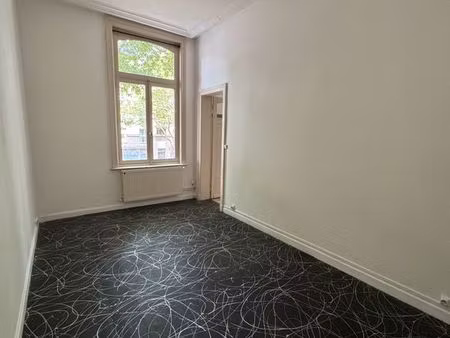 grand studio de 33 m2