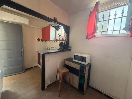appartement 1 pièce 12 m²