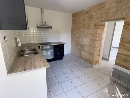 t3 69m2 non meuble val de virvee