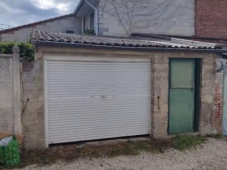 garage à louer