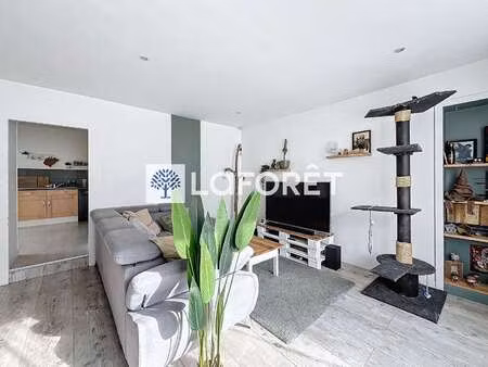 location maison meublé à saint-pierre-des-échaubrognes (79700) : à louer meublé / 80m² sai