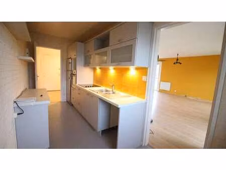 location appartement 3 pièces à cesson-sévigné (35510) : à louer 3 pièces / 81m² cesson-sé