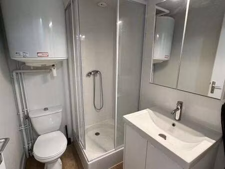 location appartement 2 pièces meublé à rennes gare (35000) : à louer 2 pièces meublé / 26m