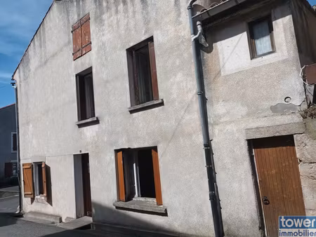 maison de village  5 pièce(s)  3 chambre(s)  97 m²