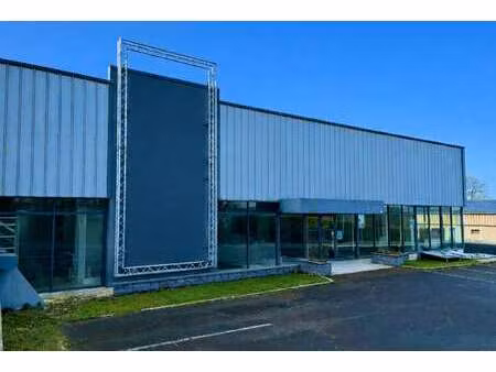 vente bureaux et commerces à saint-lô sud (50000) : à vendre / 1295m² saint-lô sud