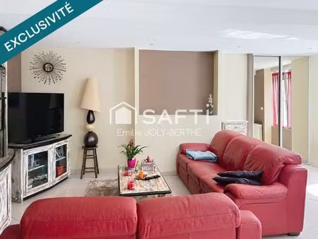 immeuble 145 m² - secteur meslay du maine / 53170