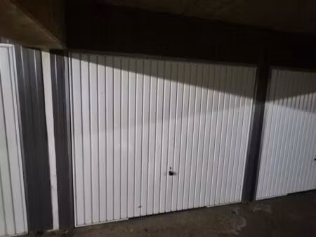garage individuel fermé thionville
