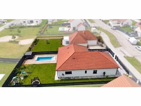 rouvres-en-plaine - maison de plain-pied pmr (2022) de 149 m2 sur parcelle de 730 m² avec 