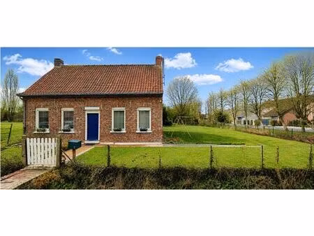 maison de charme atypique à la campagne