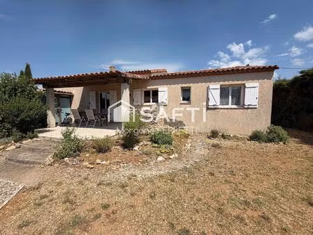 maison de plain-pied 97 m² avec piscine et garage sur terrain de 963 m²