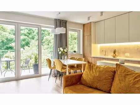 appartement t4 de 85m² à saint-amand-les-eaux