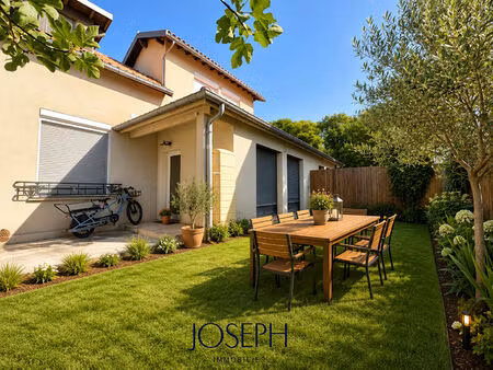 bas cote pavee  maison t4 avec jardin.