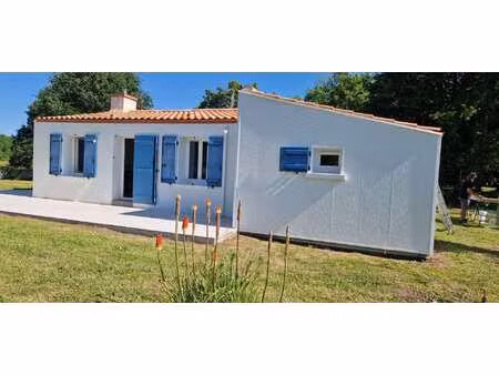location maison à froidfond (85300) : à louer / froidfond