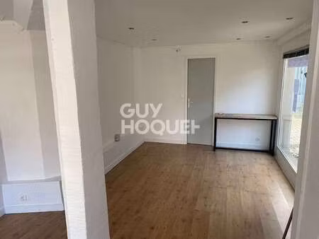 location bureaux et commerces à carnac (56340) : à louer / 40m² carnac