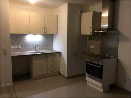appartement t2 à louer à quincy-sous-sénart – 41 30 m²