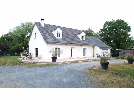 pavillon familial de 137 m2 avec 4 chambres