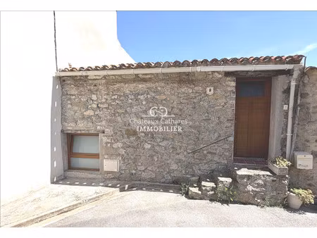 charmante maison de village rénovée avec vue sur le château d