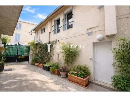 cannes - république : maison de ville avec local commercial et appartement