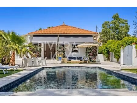 mandelieu-la-napoule - minelle : maison contemporaine de plain-pied avec piscine