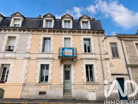 maison de ville à fontenay-le-comte (85200)