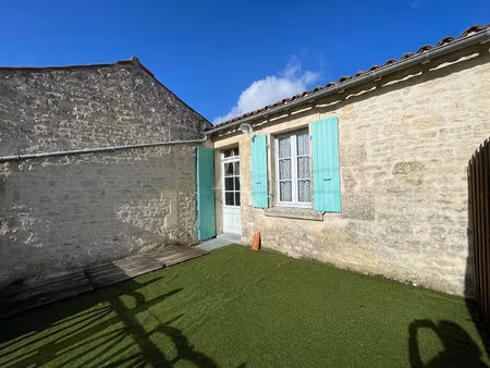 appartement fontenay le comte 1 pièce(s)