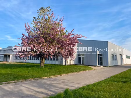 location local d'activités geispolsheim 3 560 m²