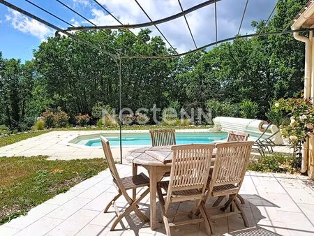 maison 6 pièces à vendre à saint vallier de thiey avec piscine et grand terrain