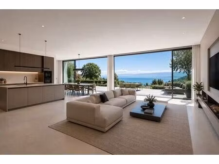 appartement de 4 chambres de luxe en vente à thonon-les-bains  auvergne-rhône-alpes