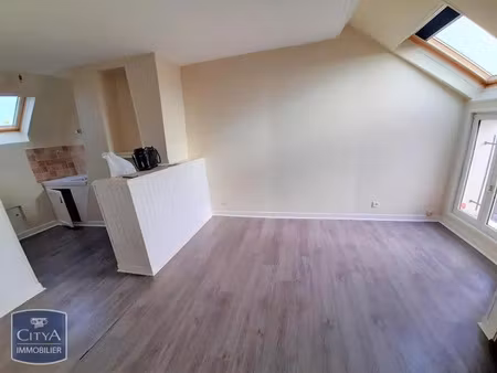 appartement à louer 1 pièce 20.56 m² - château-thierry (02) - 325€