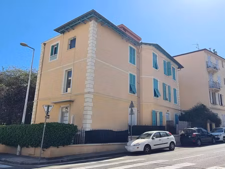vente appartement 2 pièces 26 m² nice (06100)