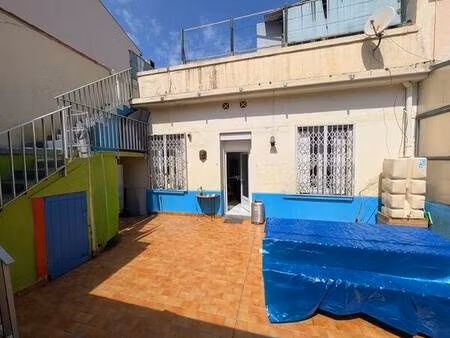 charmante maison de ville avec terrasse rdc et toit terrasse