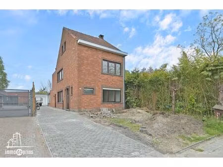 huis te huur in sint-niklaas met 3 slaapkamers