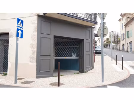 location commerce 125 m² à aubenas (07200)