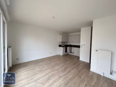 appartement à louer 2 pièces 44.28 m² - saint-cyr-en-val (45) - 605€