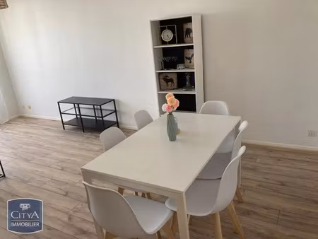 appartement à louer 2 pièces 51.5 m² - châlons-en-champagne (51) - 650€