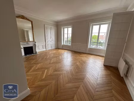 appartement à louer 2 pièces 66.57 m² - troyes (10) - 685€
