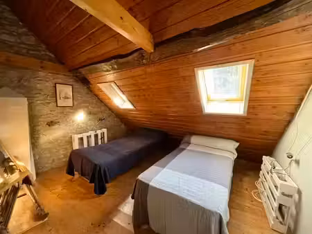 maison en pierre de 3 pièces principales