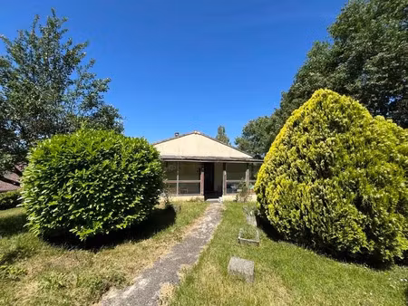 vente maison 4 pièces 89 m² à casteljaloux (47700)  140 400 €