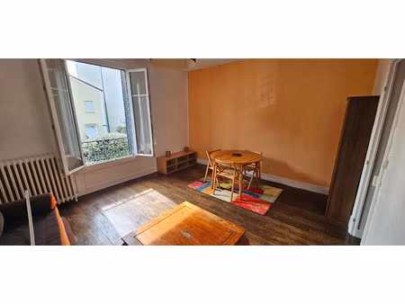 location commerce 3 pièces 83 m² à épinay-sur-seine (93800)
