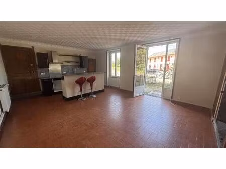 location appartement 2 pièces 50m² volvic 63530