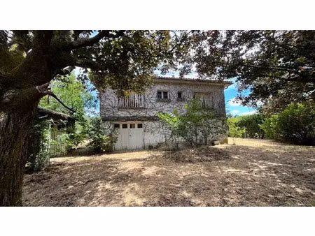 vente maison 4 pièces 90 m² à saint-denis-de-pile (33910)  161 000 €