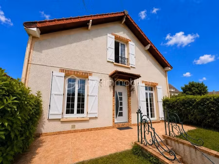 vente maison 5 pièces 110 m² à villeblevin (89340)  179 500 €