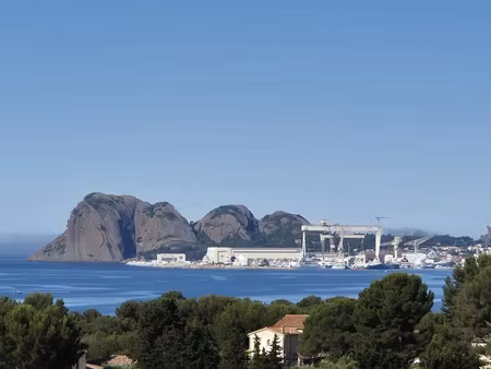 vente appartement 1 pièce 20 m² la ciotat (13600)