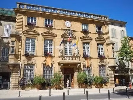 salon de provence
