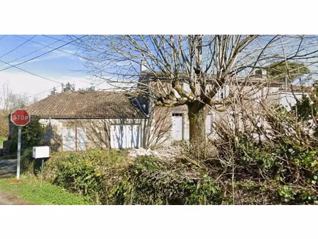 vente maison 2 pièces 146 m² béceleuf (79160)